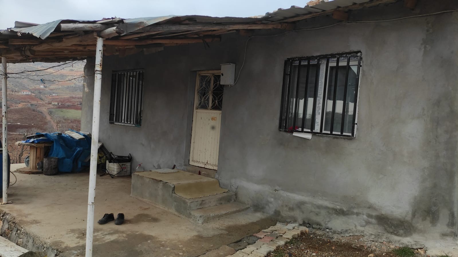 Bağ evinde dehşet! Babasını ensesinden vurdu